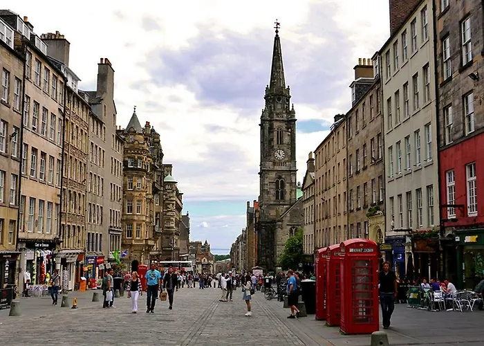 Grassmarket Apartment